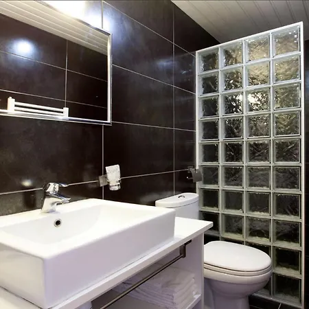 Cosmotel 3* Parigi