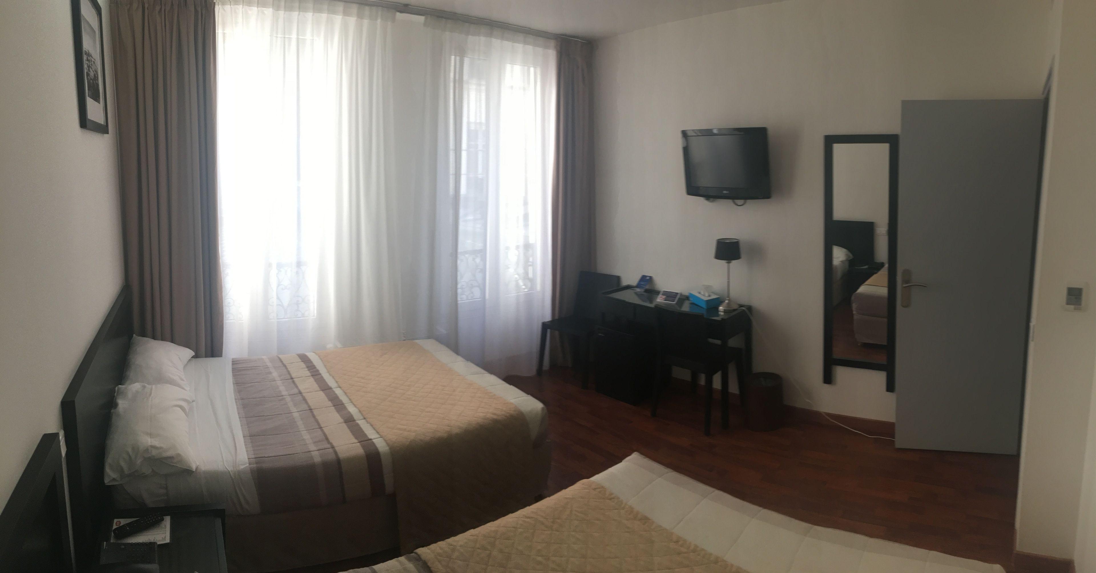 Hotel Cosmotel 3*