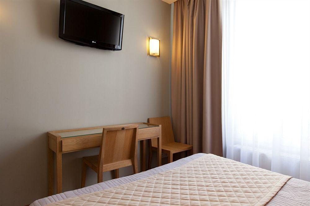 Cosmotel 3* Parigi