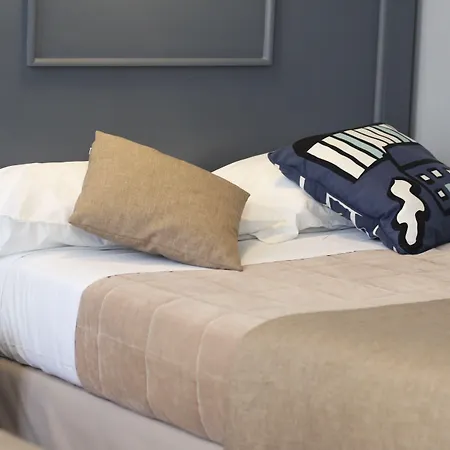 Hotel Cosmotel 3*
